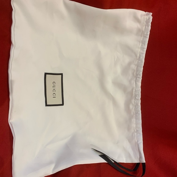 Gucci Mini Marmont Crossbody bag - Picture 13 of 16